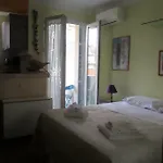 Apartament In Rue Halevy