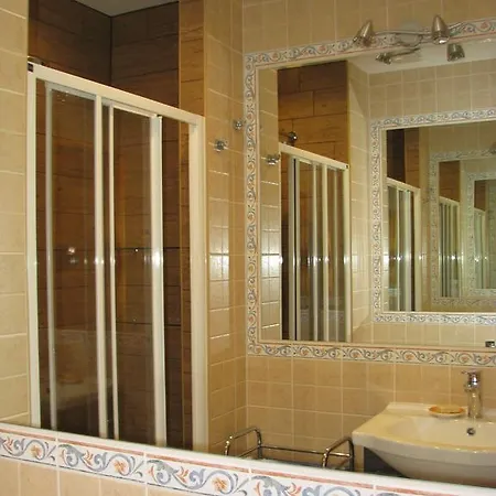In Rue Halevy Apartamento